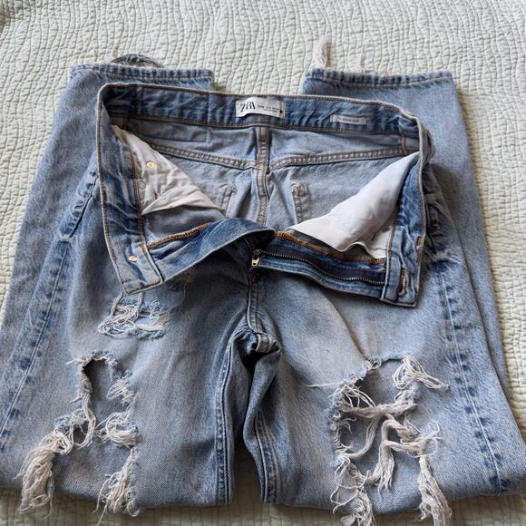 Zara The Pepper Mom Distressed Blue Jeans Size 6 - Picture 4 of 9